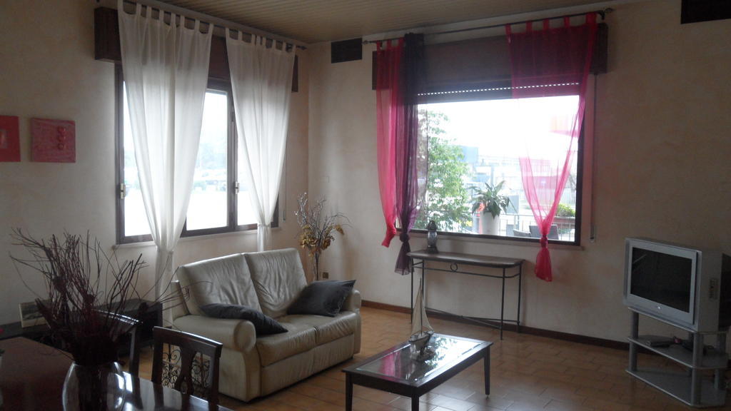 Autostop Duardi Hotel Bertinoro Bilik gambar